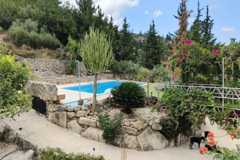 Pemonia Kreta, Pemonia: Ruhiges und weitläufiges Anwesen zu verkaufen Haus kaufen